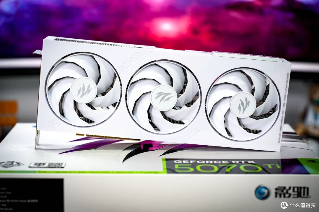 老黄家RTX50系最香的显卡是TA？影驰RTX 5070Ti圣刃OC实测