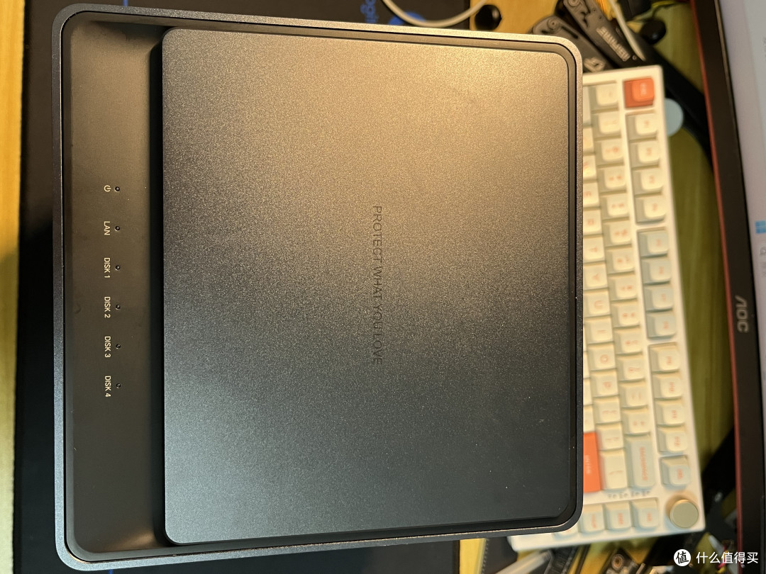 800元买绿联DX4600,性价比逆天!(绿联四盘位初体验)