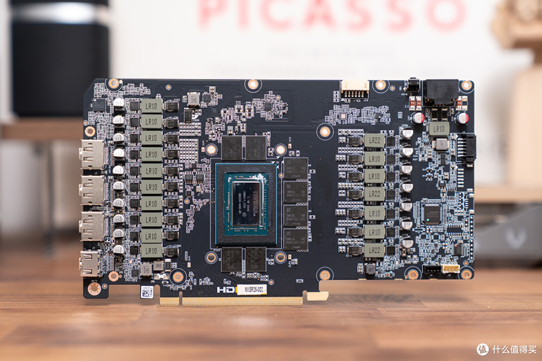 索泰 RTX 5080 16GB SOLID OC 评测:硬核外观下的极致性能体验