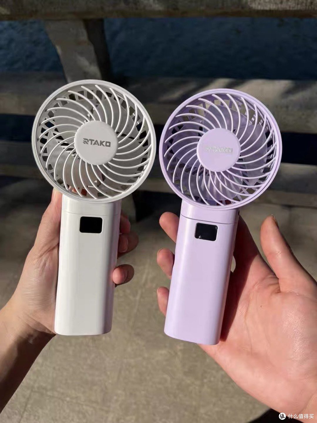 通勤包里的清凉必备——迷你手持小风扇