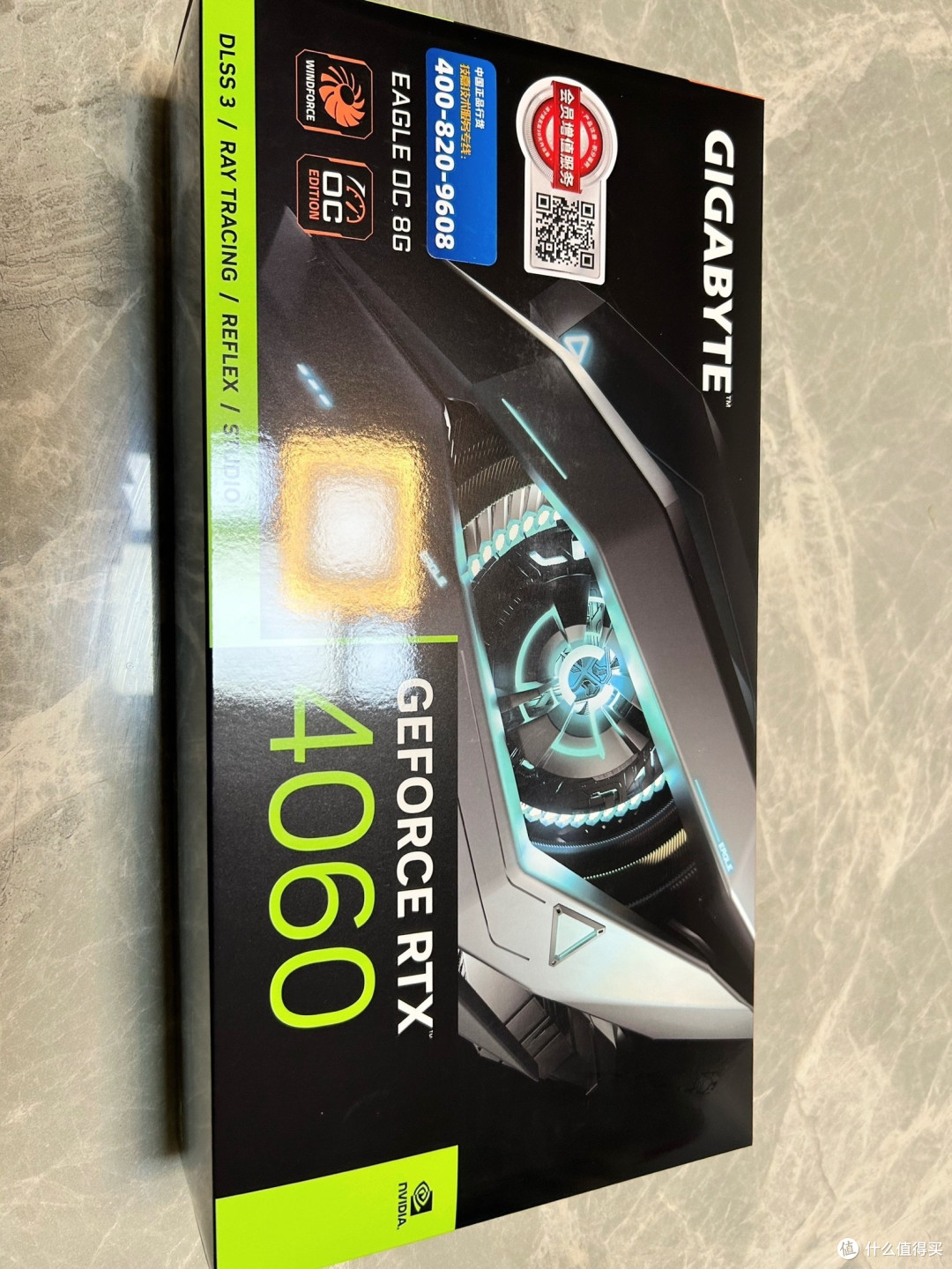 自己攒机,建议选择技嘉 rtx4060显卡。