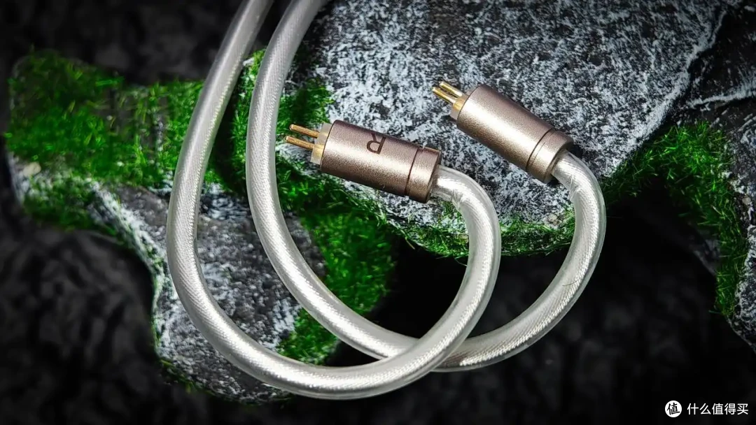 未上市就海外频频获奖的HIFI耳机？斯唯嘉鹊体验如何