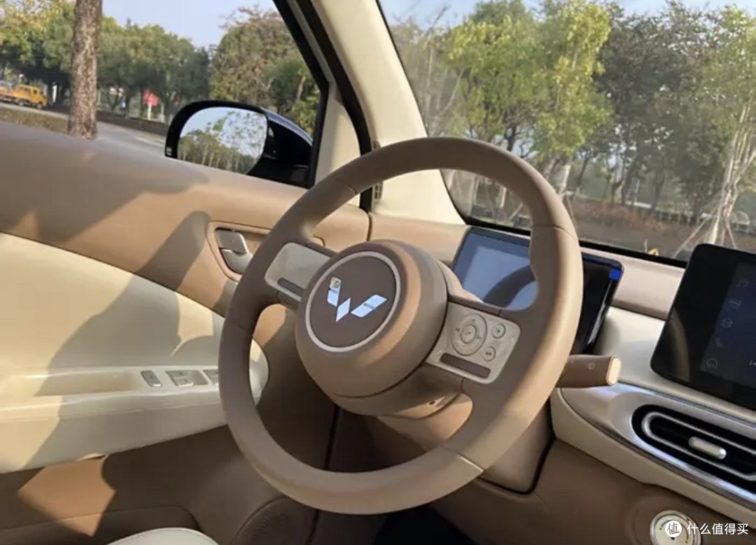 刚买完不久五菱宏光MINI EV，给大家分享一下用车体验。