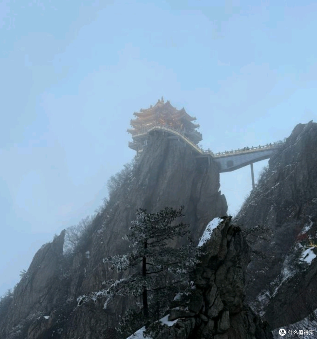 老君山:云雾缭绕的仙境之旅