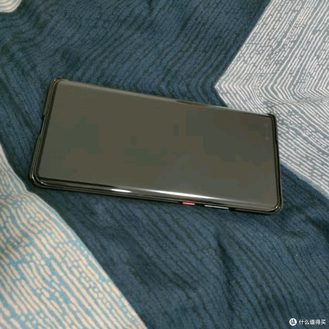 华为Mate 40四年使用评测：经典依旧，性能稳定