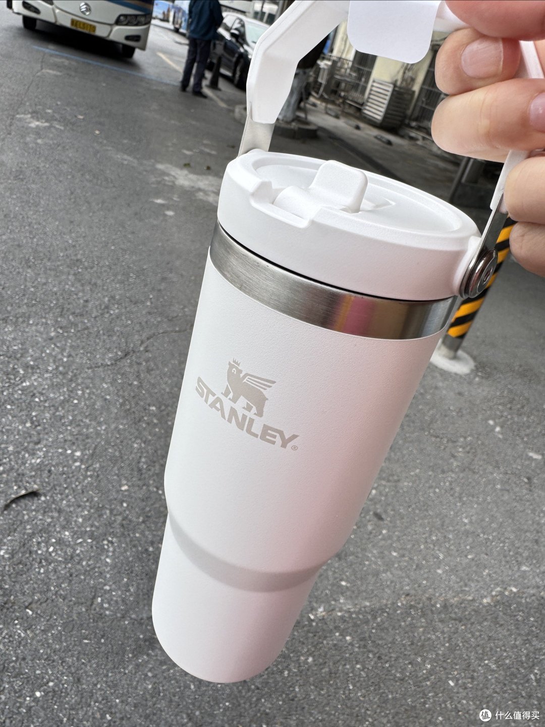 887ml大容量STANLEY拎拎杯,保温保冷两不误,但这几点你可得注意