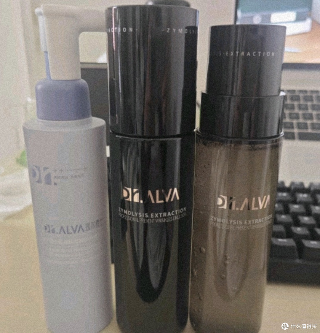 瑷尔博士闪充水乳套装:重绽年轻光彩的护肤秘籍