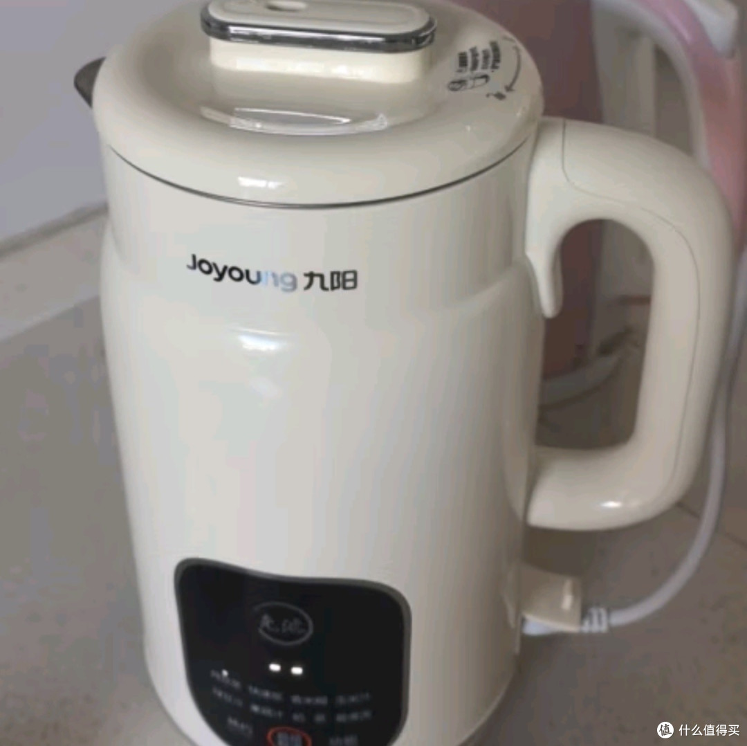 九阳D285豆浆机:一键轻享,营养早餐的智慧之选