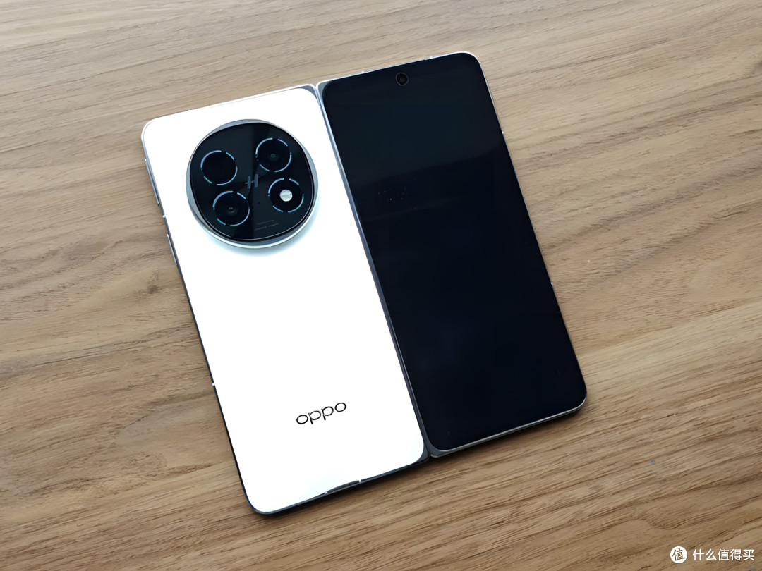 折叠屏手机天花板?Oppo Find N5到底香不香