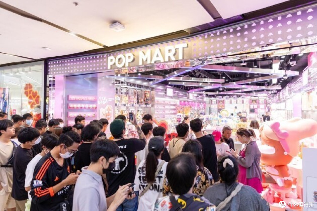 市值冲击1500亿,大涨的泡泡玛特体现消费I P的新趋势