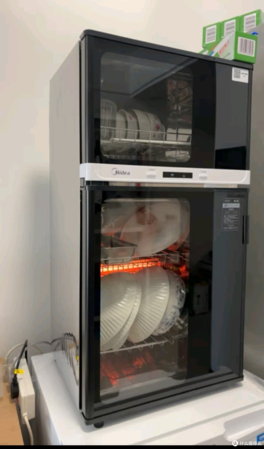 美的(Midea)家用立式消毒柜 高温二星级94L大容量四层碗柜碗筷