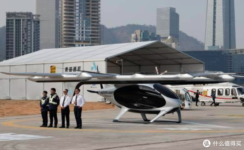 飞行汽车ModelA：从科幻到现实的城市出行新方式及其影响与展望