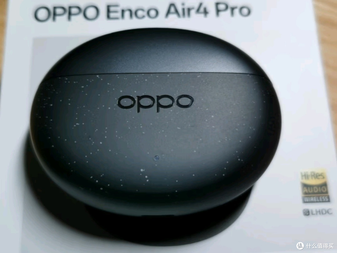 OPPO Enco Air4 Pro:夜影灰下的真无线降噪音乐之旅