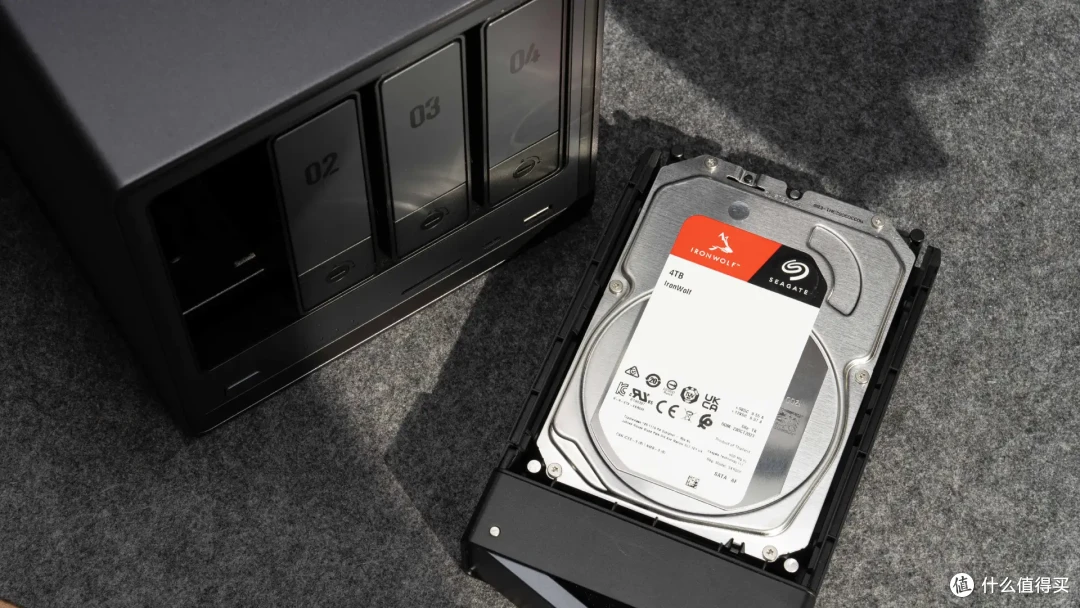 网盘 vs NAS:绿联DXP4800为何是更好的选择?