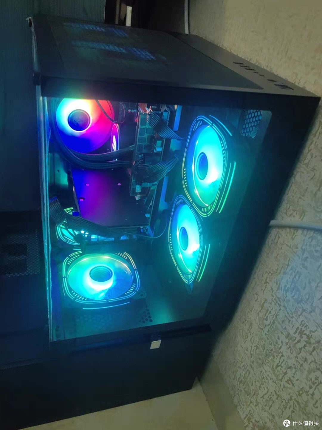 七彩虹RTX3050 8G战斧豪华版Ultra白色台式电脑吃鸡游戏独立显卡