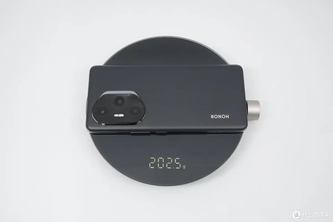 影像专精，性能越级，荣耀300 Pro评测