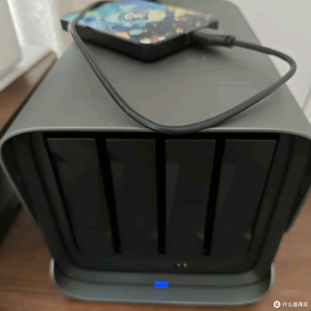 极空间私有云Z4Pro 16G版：家庭数据存储与备份的智选方案
