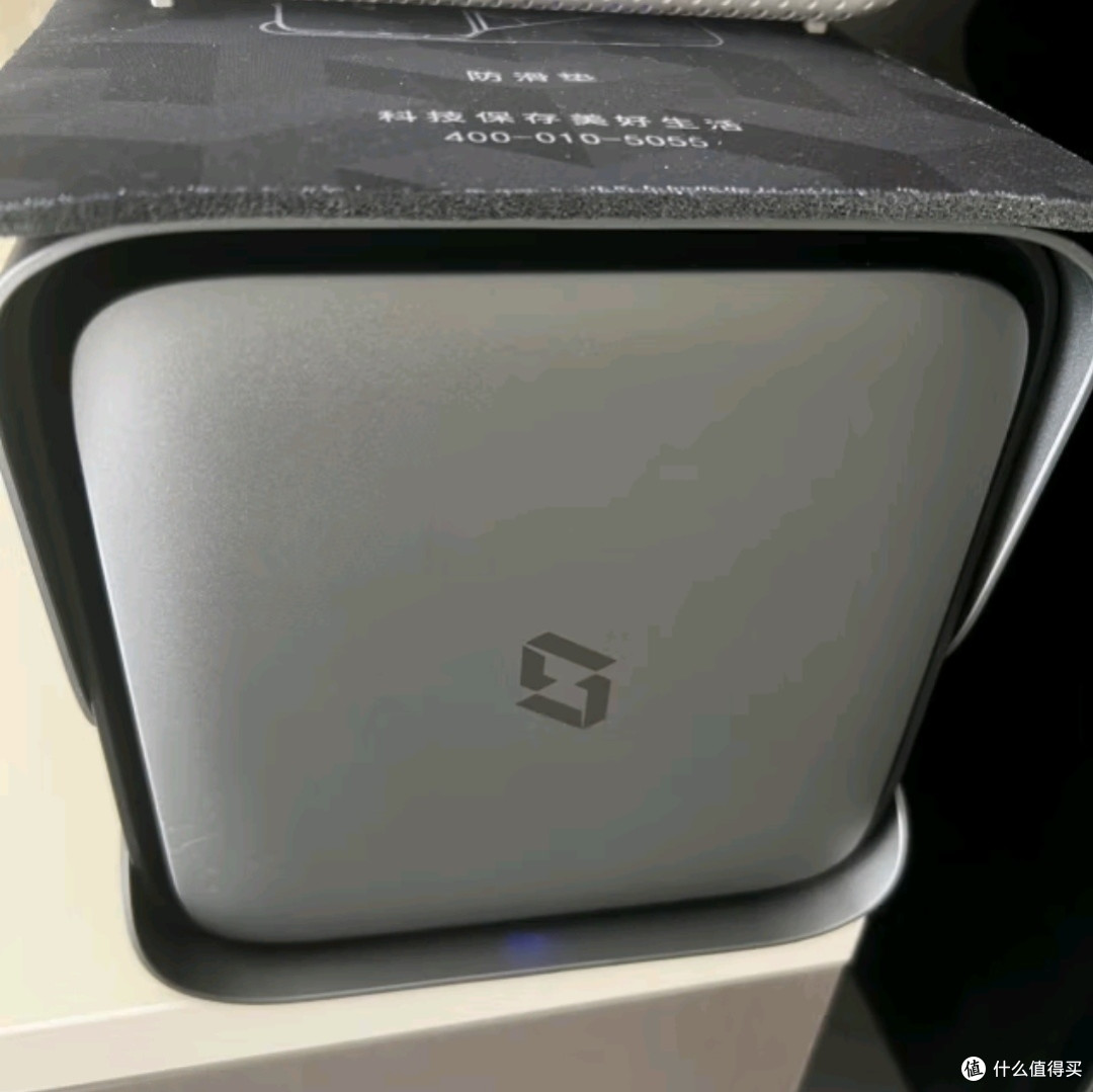 极空间私有云Z4Pro 16G版：家庭数据存储与备份的智选方案