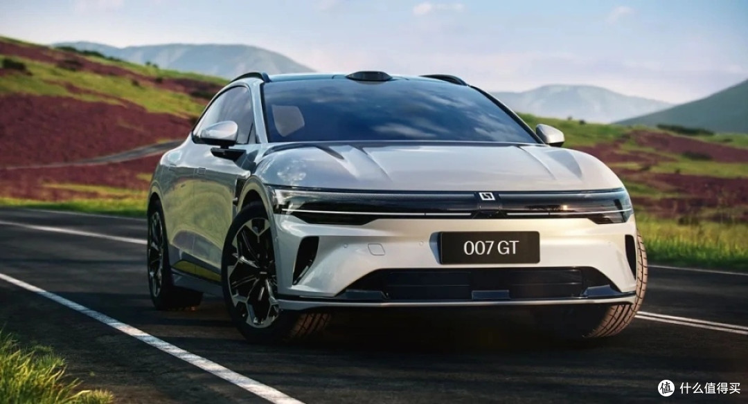 极氪007GT，猎装车美学发挥的淋漓精致！