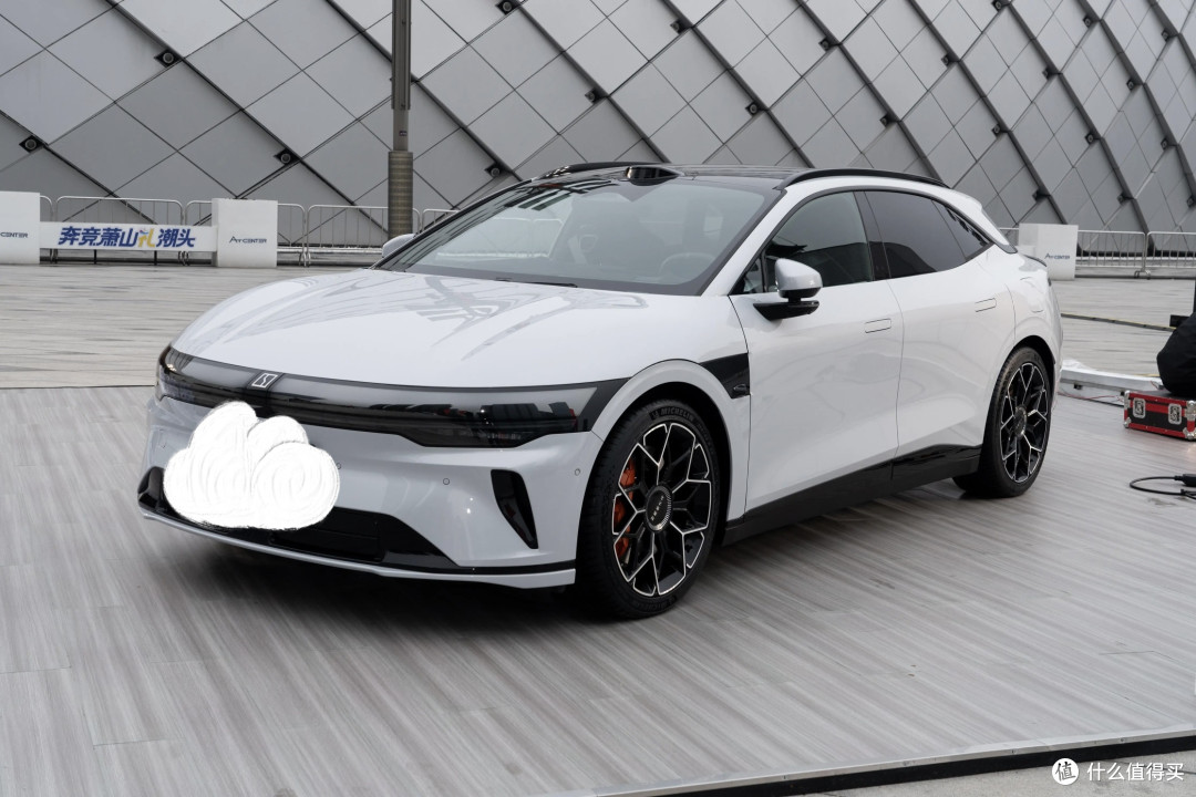 极氪007GT：品牌进击与市场“新猎手”诞生