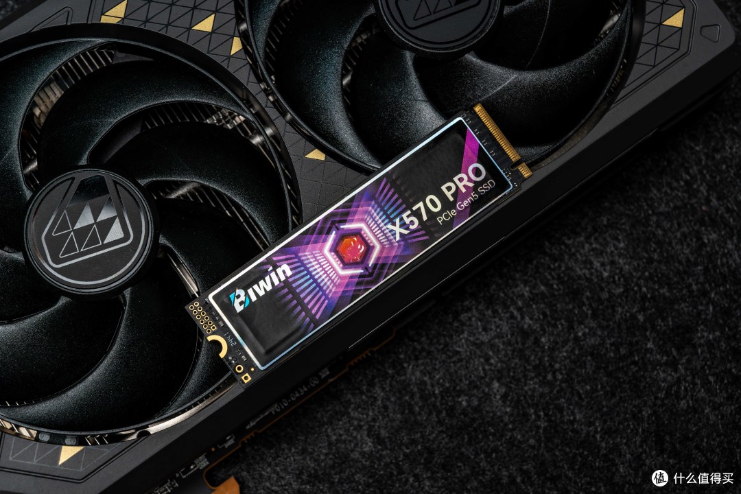 低温战神!PCIe 5.0硬盘一定热?佰维X570 PRO天启是否值得入手