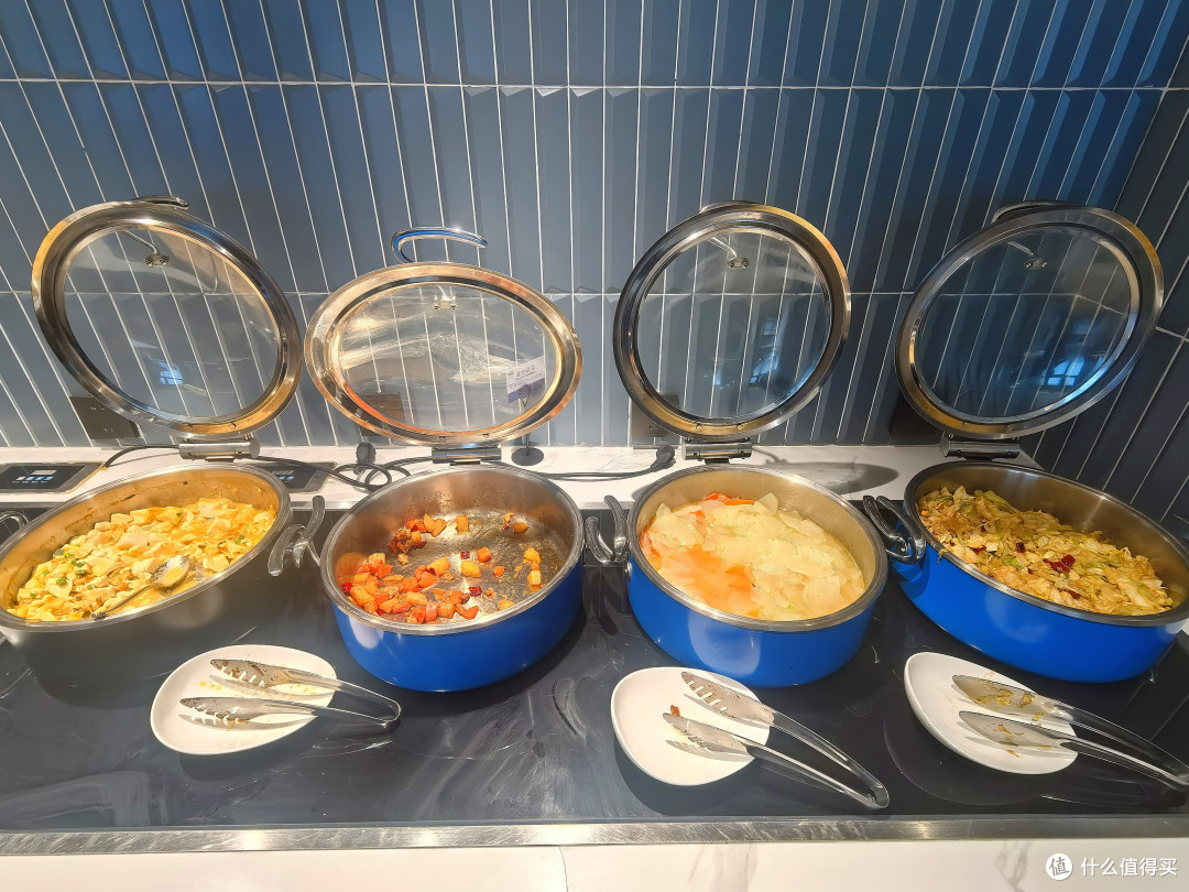 老酒店改造的成功之作:郑州花园路正弘城智选假日酒店 套房体验