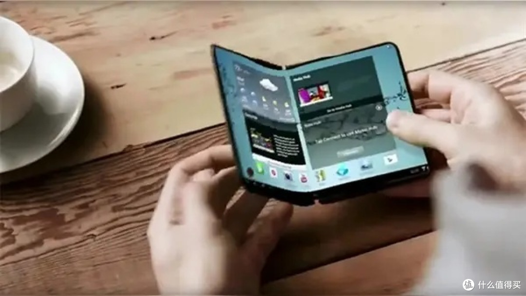 华为Pocket3系列，非对称折叠屏手机引领新形态