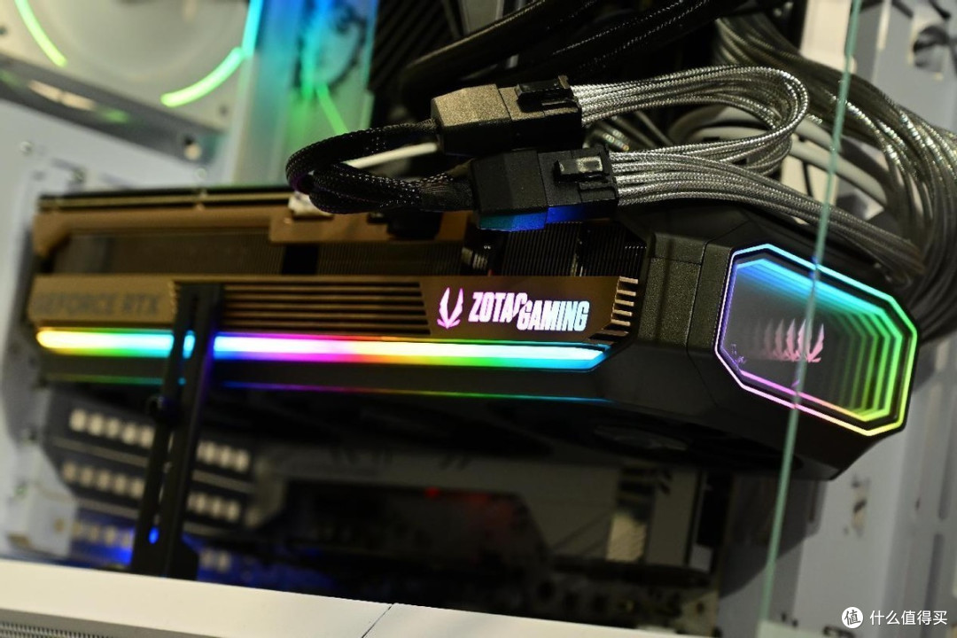 RTX5080实测重庆打丧尸的游戏,我不是很推荐入手!