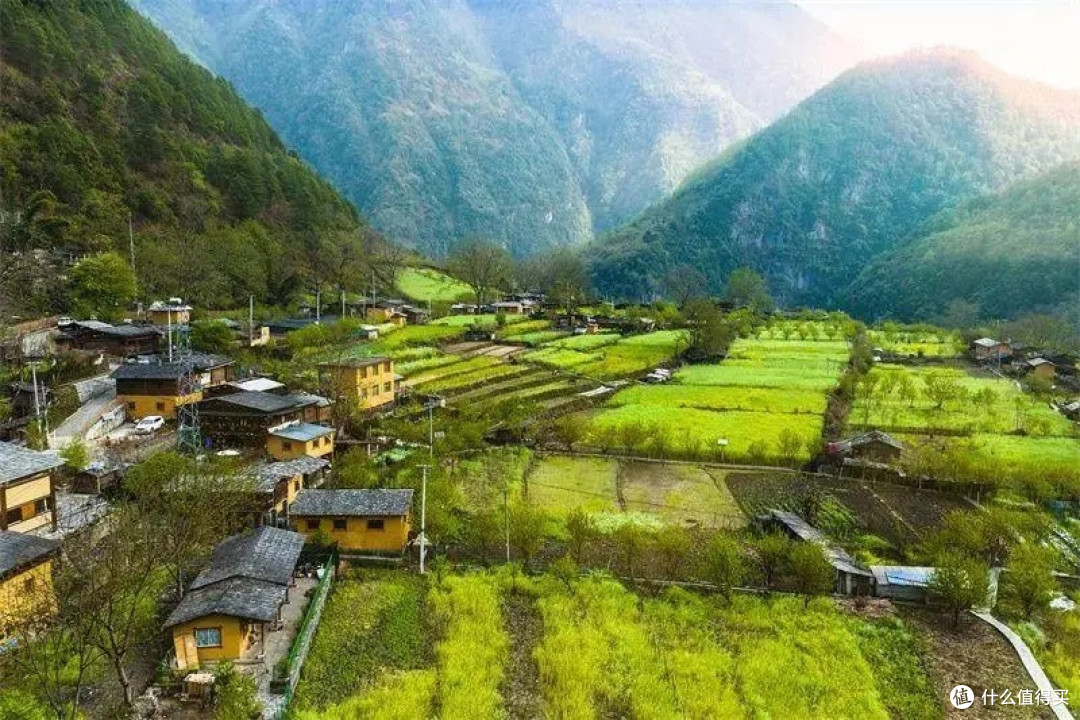 云南深处,寻迹小众茶腊村