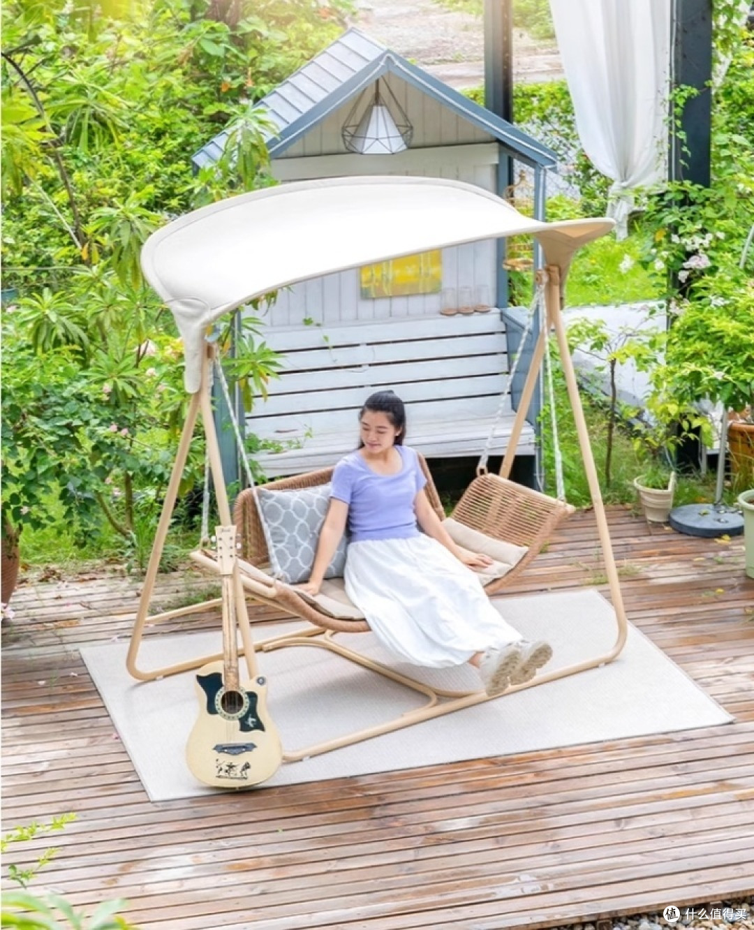 果绿PE藤紫叶檀花秋千——编织家中的花园梦境,悠享每一刻宁静