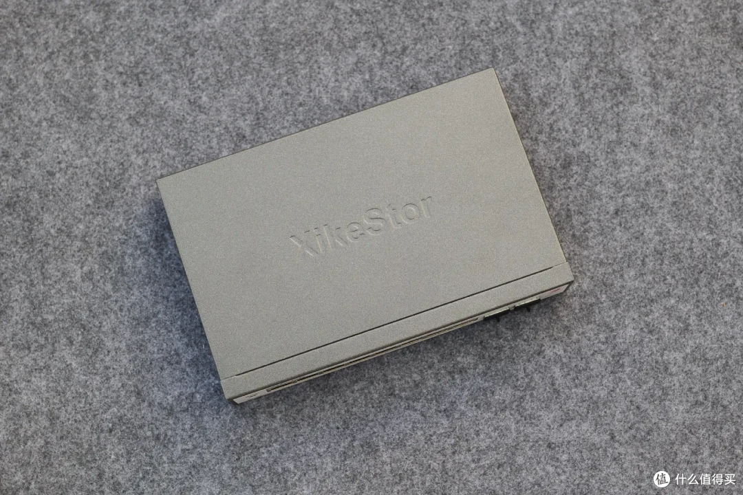万兆内网一步到位！兮克SKS3200-8E2X交换机拆机+链路聚合实战