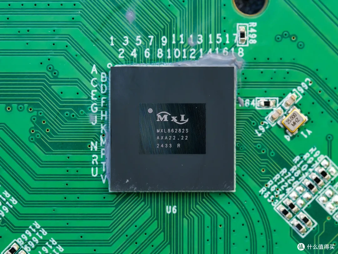 万兆内网一步到位！兮克SKS3200-8E2X交换机拆机+链路聚合实战