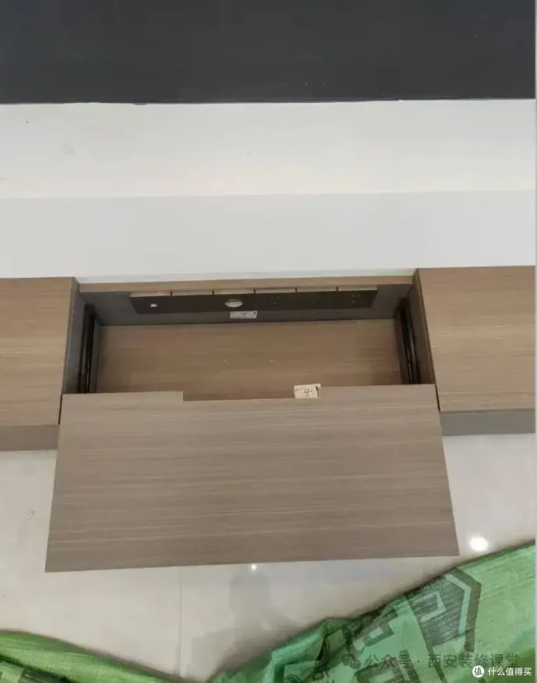 电视柜隐藏插座全错了!超级简单就可以搞定