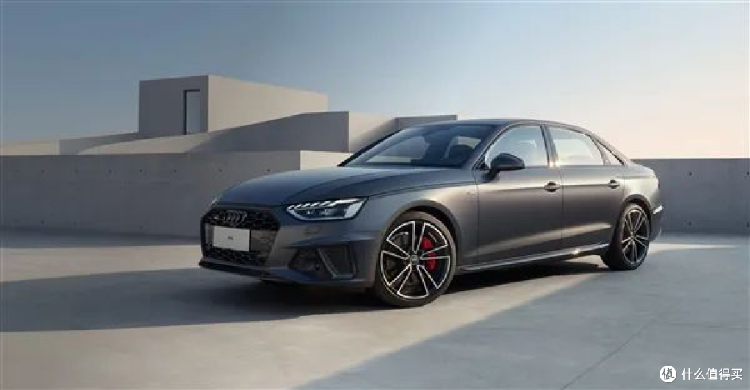 2025款奥迪A4L来了,28.98万,入门价格下调3.2万,新增3项配置!