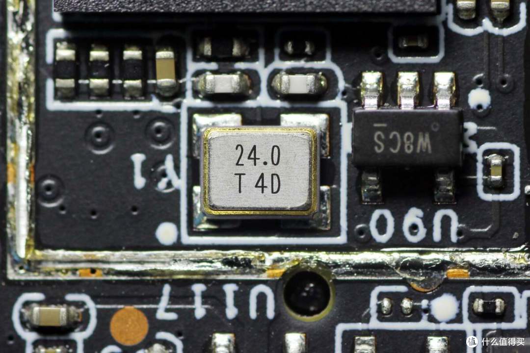 拆解报告：神眸4MP太空人4G智能相机