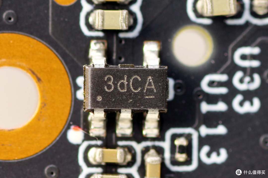 拆解报告：神眸4MP太空人4G智能相机