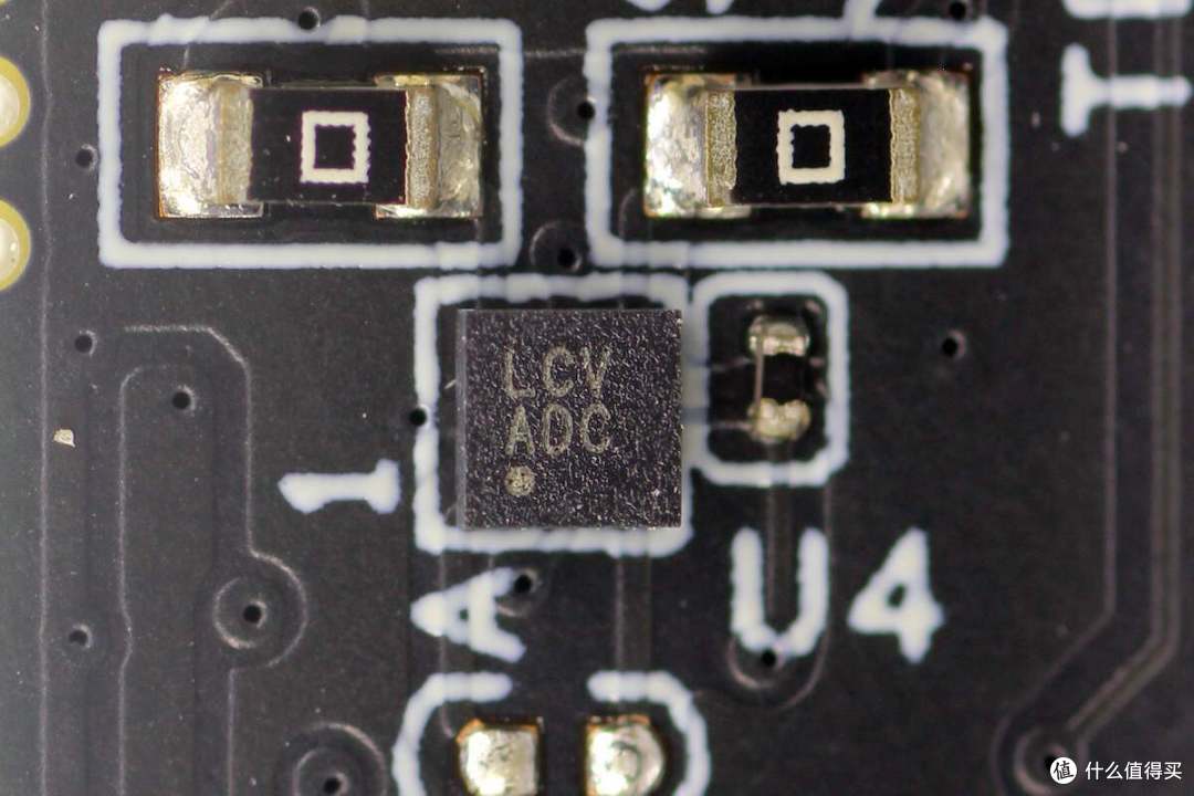 拆解报告：神眸4MP太空人4G智能相机