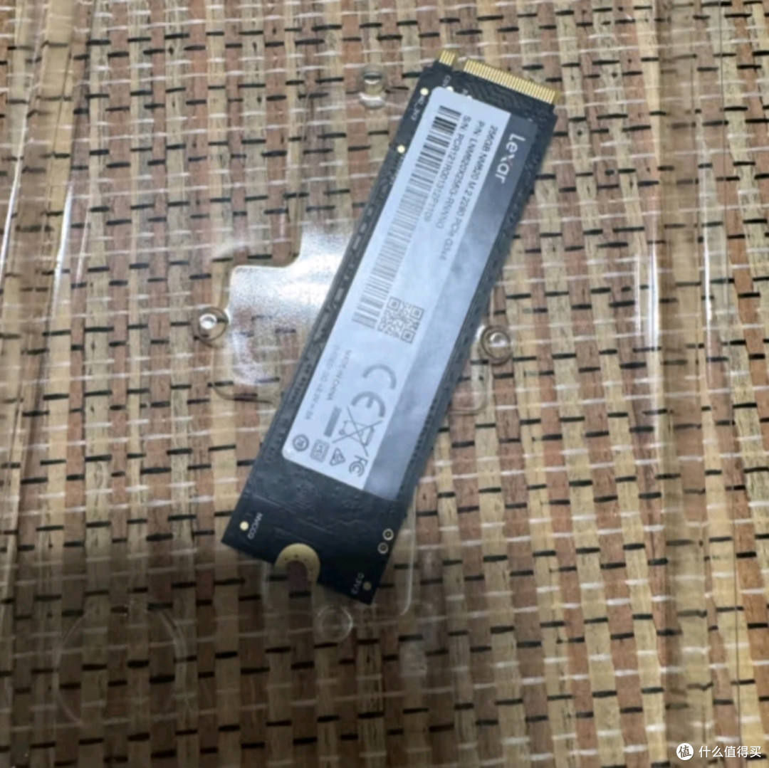 雷克沙NM620 SSD固态硬盘深度评测:高速读写,稳定存储的新选择