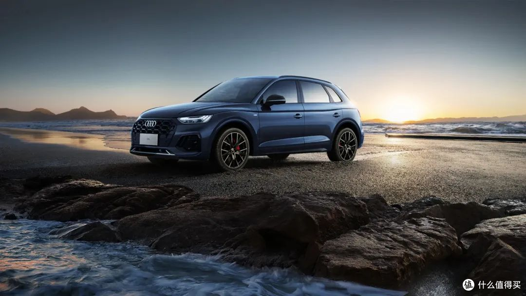 34.98万起，奥迪Q5L quattro 45 周年典藏版，经典再进化