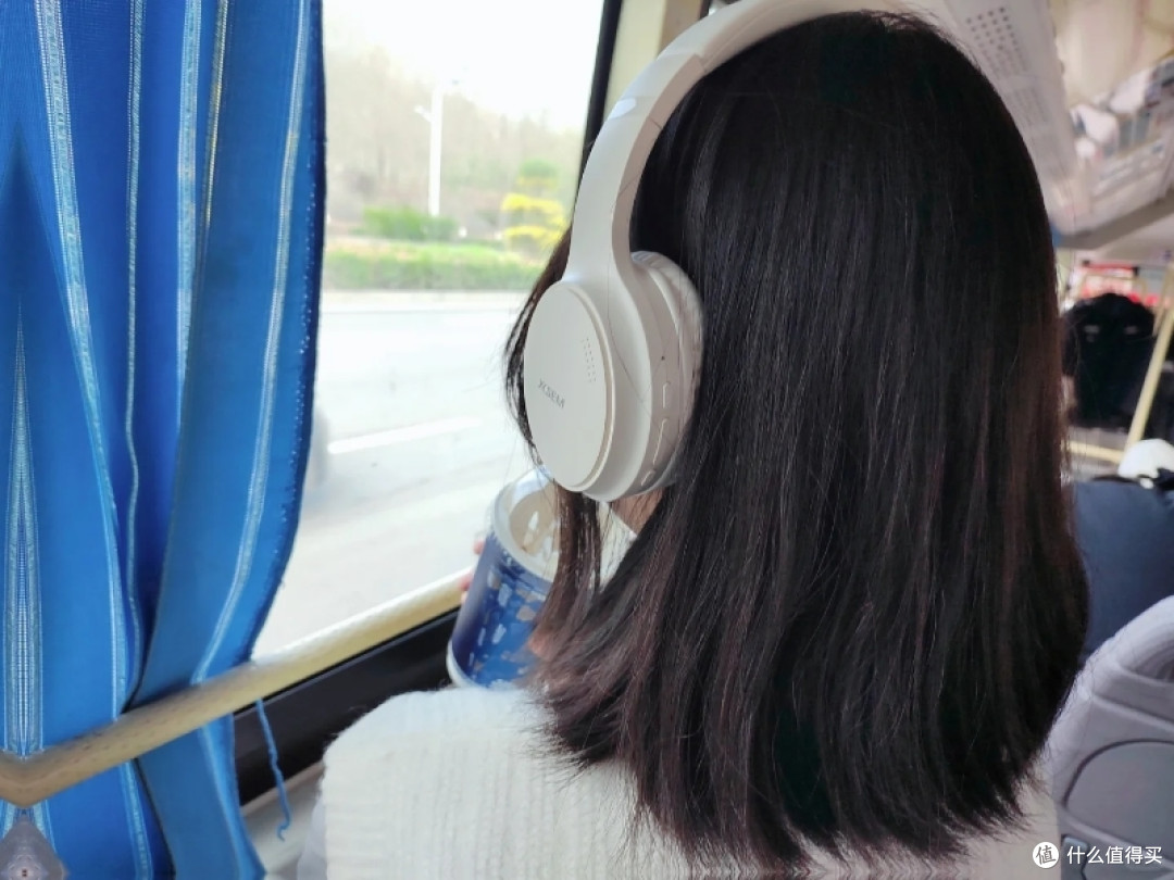 2025开学季头戴式耳机推荐——学生党如何用西圣H1实现听觉自由?