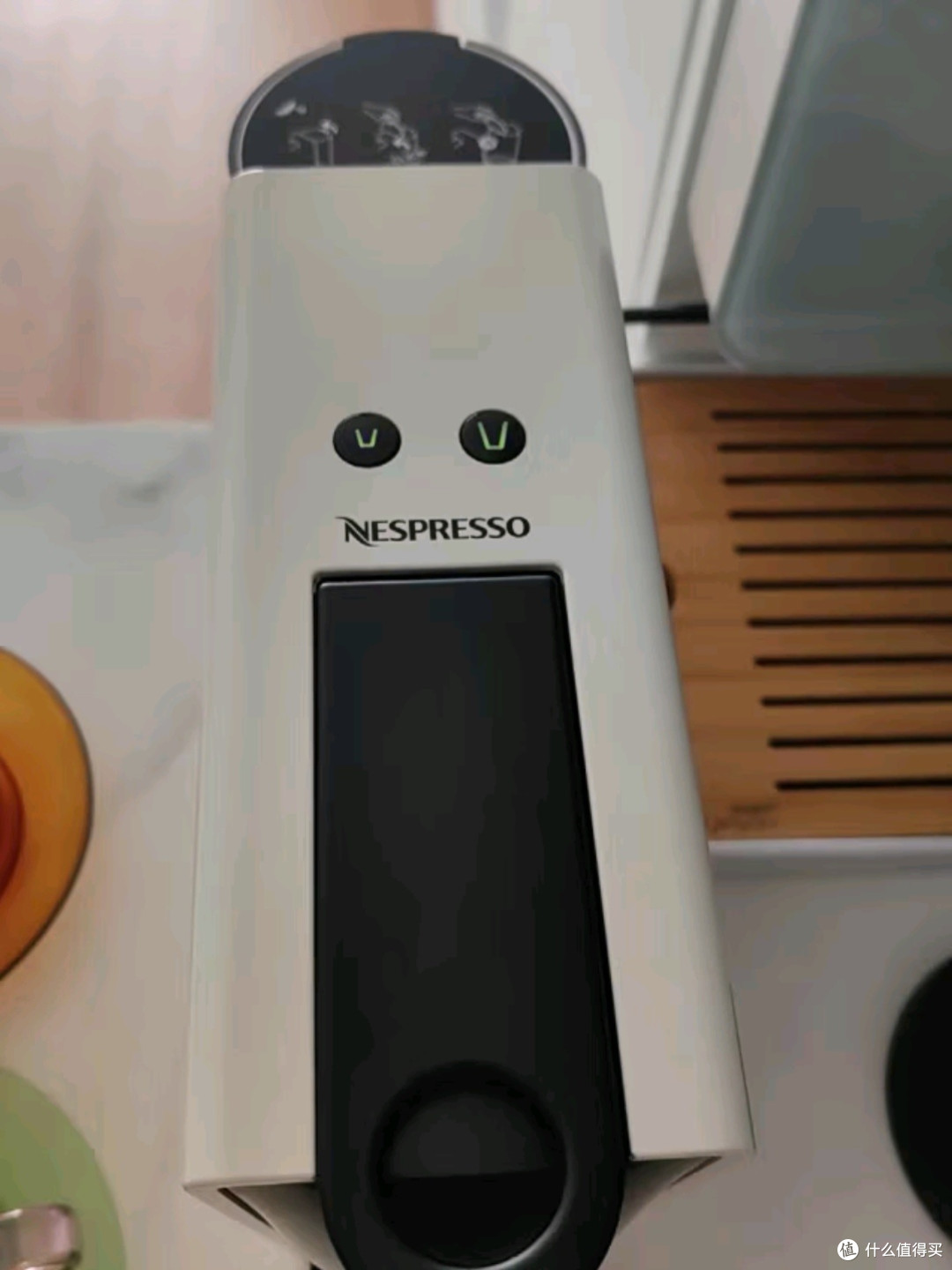 ☕️Nespresso奈斯派索Essenza Mini:小型便携意式胶囊咖啡机