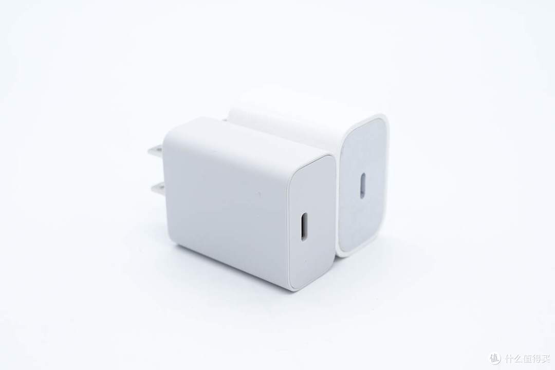 拆解报告：oculus 10W USB-C充电器AN10A-050P