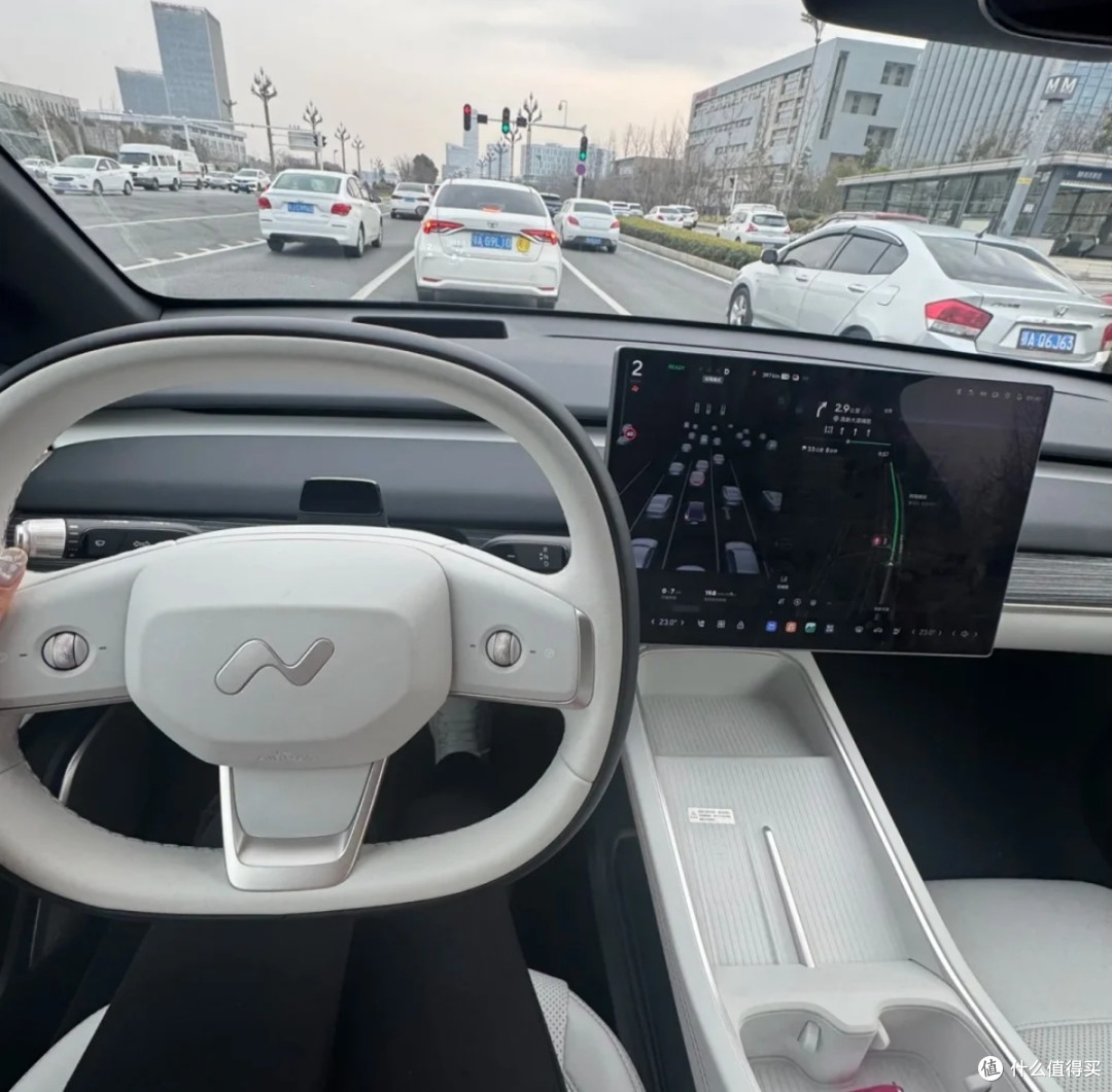 乐道L60智能辅助驾驶,优缺点都在这了