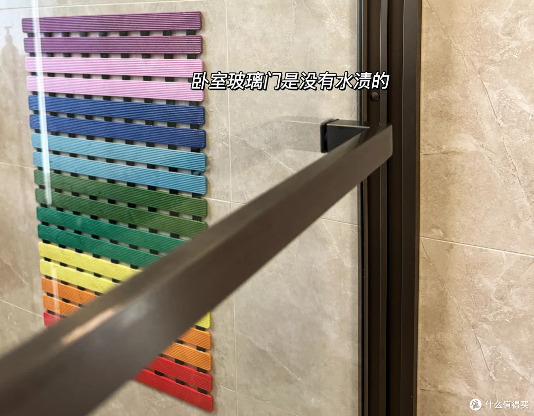 “一梯一户”的快乐谁懂？浙江夫妇把电梯间当玄关，布置得太实用