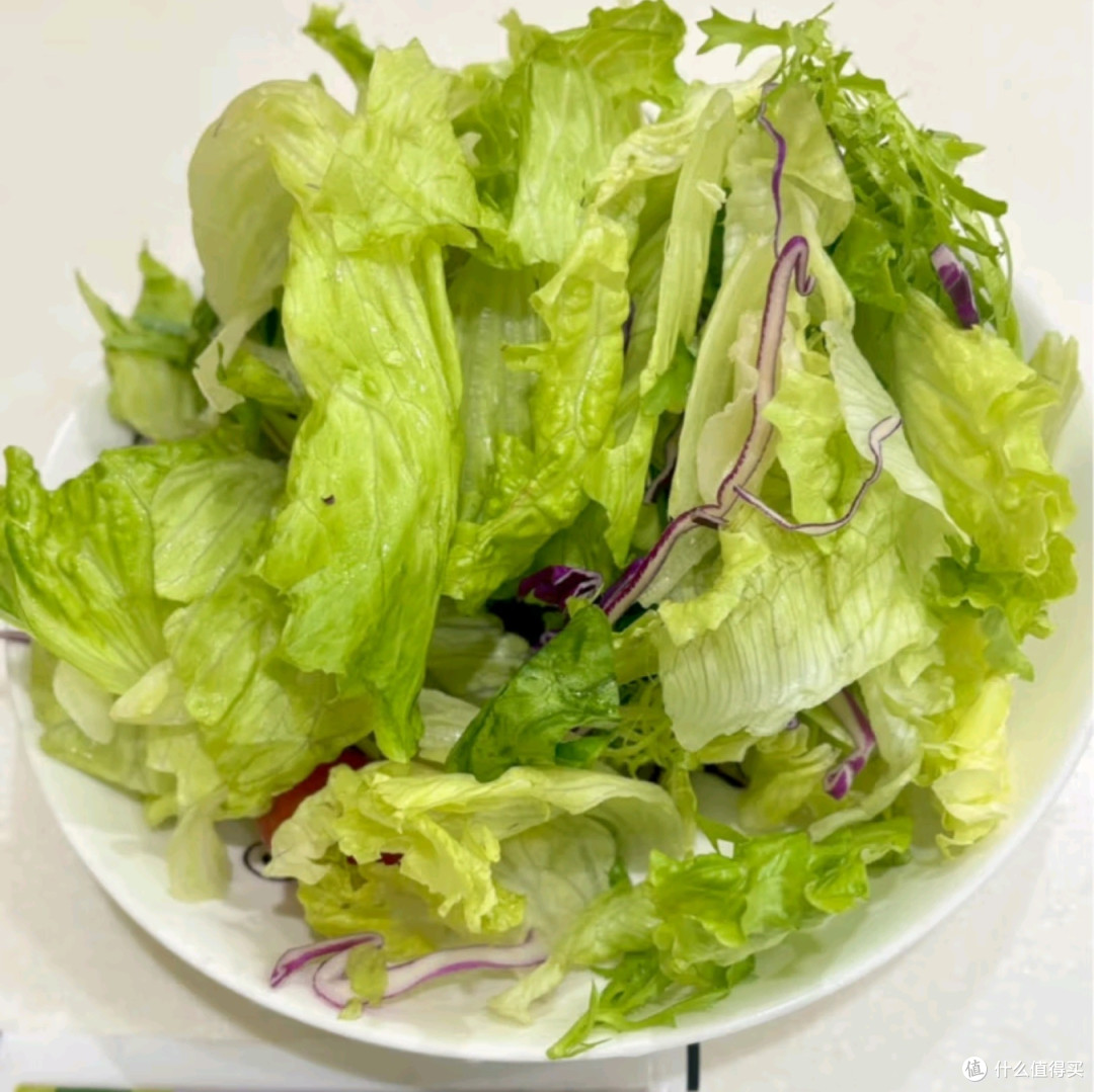 一号农场意式风情沙拉:轻食生活的便捷之选