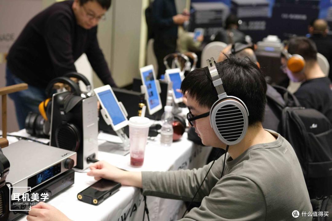 「用音乐点็้燃็้魔็้都็้」2025第九届上海国际耳机展全景回顾