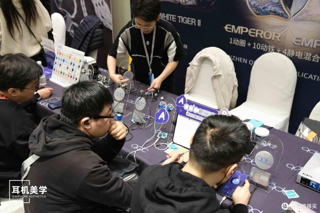 「用音乐点็้燃็้魔็้都็้」2025第九届上海国际耳机展全景回顾