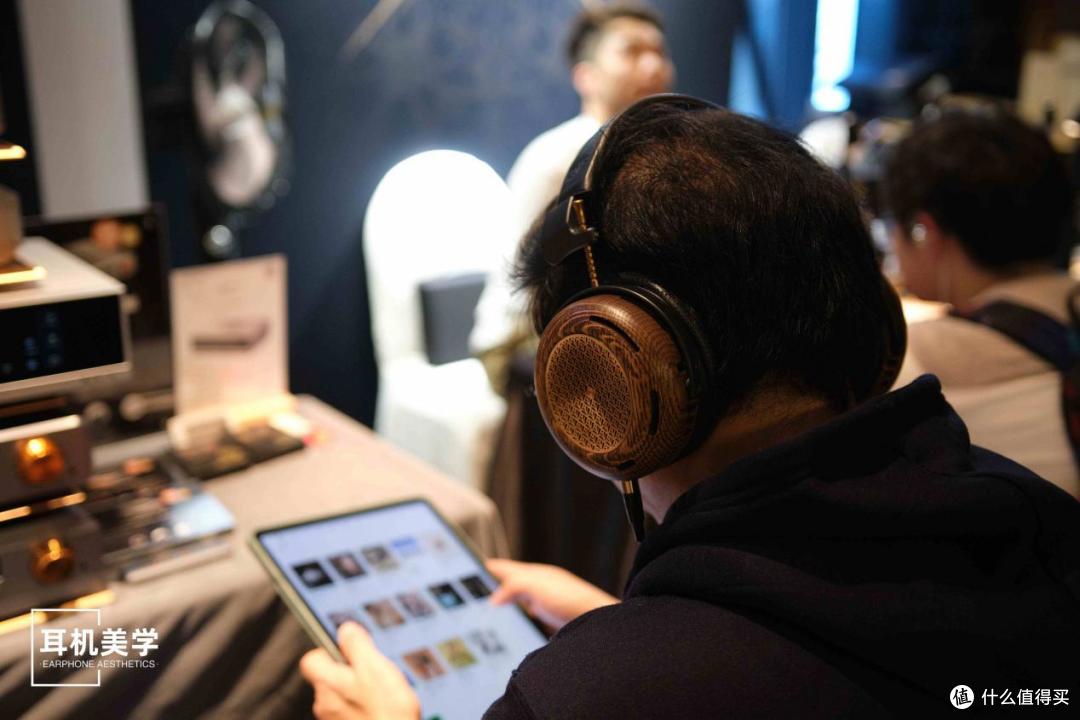 「用音乐点็้燃็้魔็้都็้」2025第九届上海国际耳机展全景回顾