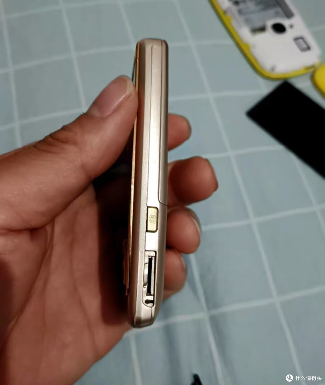 奥运合作定制版手机仅55元,打破滑盖纤薄纪录,只有收藏价值?
