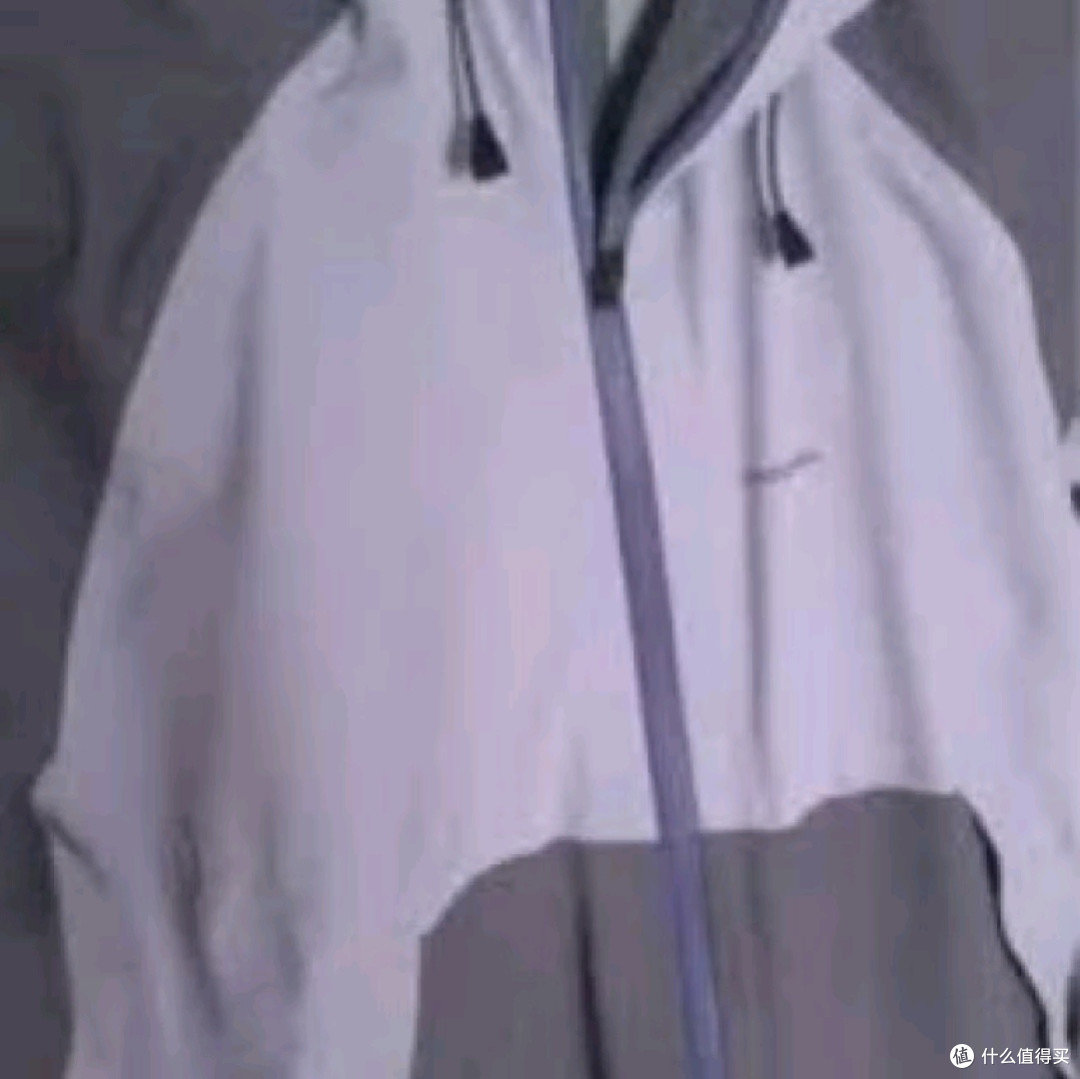 迪卡侬户外冲锋衣防风防水进藏登山服详解